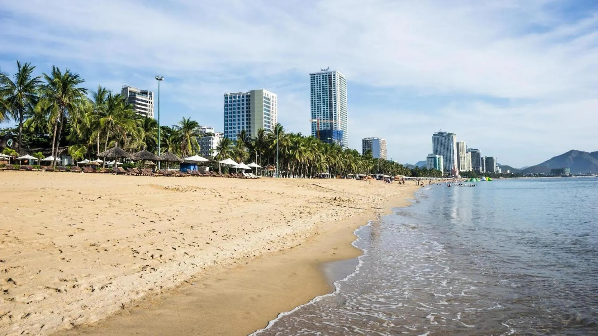 7 Seven Sea Villa Da Nang Vietnam